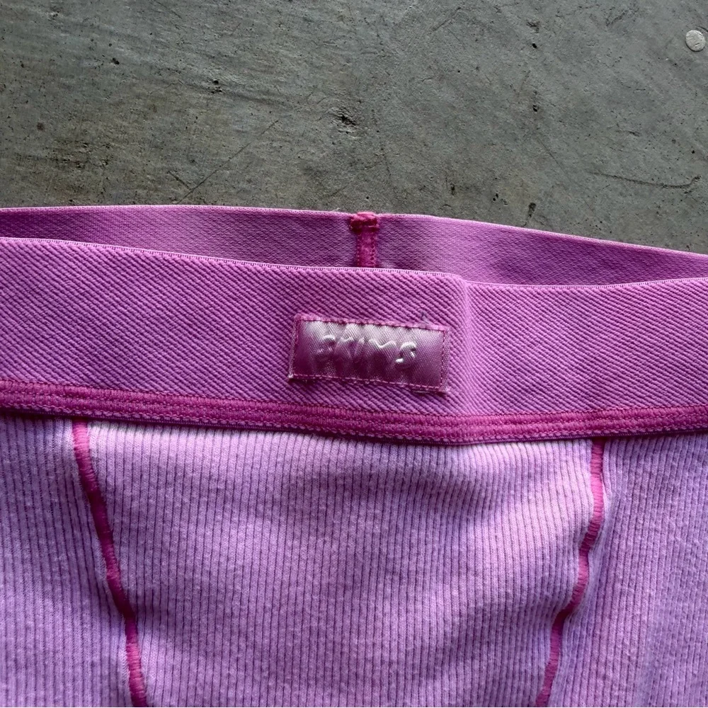 Skims Pink Ribbed Boxer Shorts - Picture 4 of 6